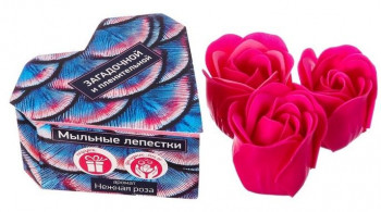 Мыльные розочки в коробке-сердце 